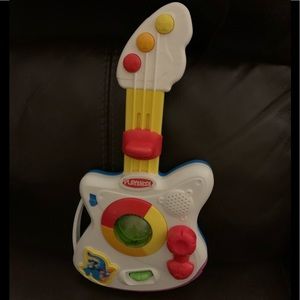 Toddler’s guitar LIKE NEW